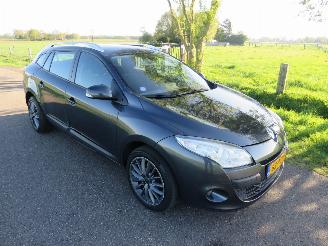 Renault Mégane 1.6 102pk Expression Navigatie Airco  parkeerschade picture 6