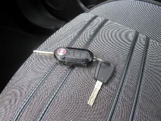 Fiat Punto Evo 1.3 M JTD Dynamic  2010 Airco  parkeerschade picture 10