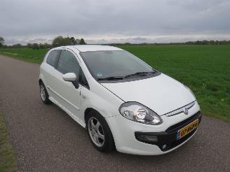 škoda osobní automobily Fiat Punto Evo 1.3 M JTD Dynamic  2010 Airco  parkeerschade 2010/9