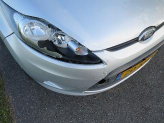 Ford Fiesta 1.2 Limited 2010-11 Airco 5 Drs  PARKEERSCHADE picture 17