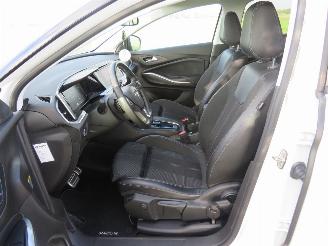 Opel Grandland 1.2  Turbo Automaat  131pk 40.000km 2024 Euro 6 MPV Camera Navigatie Clima picture 23