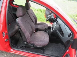 Ford Ka 1.3  72.000km Nap  Cool & Sound  Airco  [ Geen Roest [ nieuwstaat parkeerschade picture 15