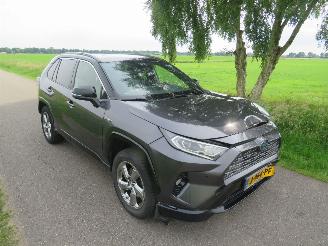 Toyota Rav-4 Toyota RAV4 2.5 178pk  Automaat Hybrid Bi-Tone Electich /Benzine  2020 vol optie picture 13