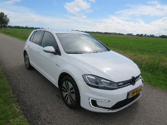 Volkswagen Golf E GOLF Elektrisch Automaat   90.000km 5Drs Camera Navigatie  [ nieuwstaat 2017-10 picture 18
