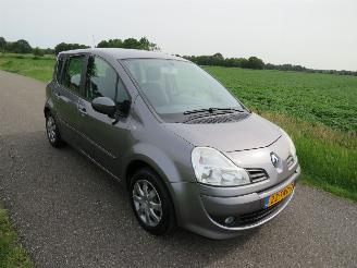 Renault Modus 1.6 112pk  Automaat  Night & Day 80.000km nap MPV  [ Nieuwstaat  splinter nieuw picture 3