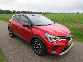 Schadeauto Renault Captur 16 E-TECH HYBRID/ ELEKTRIC Automaat   2024  32.000km Nap Camera Navigatie 2024/4