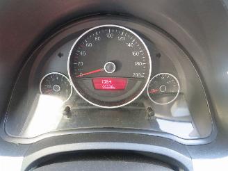 Volkswagen Up! 1.0 Snow Edition  195.000km Nap Airco luxe uitvoering 2012 Euro 6 picture 11