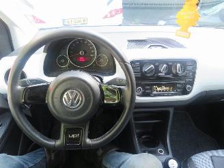 Volkswagen Up! 1.0 Snow Edition  195.000km Nap Airco luxe uitvoering 2012 Euro 6 picture 24
