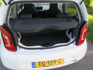 Volkswagen Up! 1.0 Snow Edition  195.000km Nap Airco luxe uitvoering 2012 Euro 6 picture 10