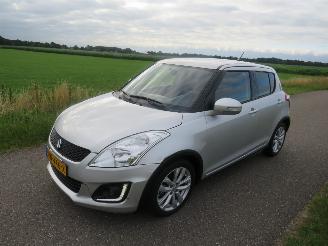 Suzuki Swift 1.2 94pk  Automaat 5Drs 68.000km Nap Airco Exclusief  2015-12 picture 18