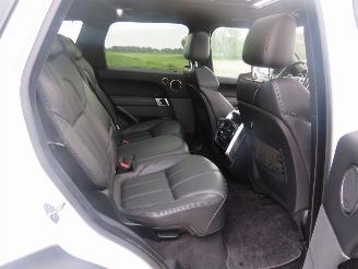Land Rover Range Rover sport 3.0 SDV6 306pk Automaat 4x4 Euro 6 Autobiograpty 2017  150.000km nap picture 15