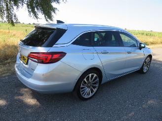 skadebil auto Opel Astra SPORTS TOURER+ 1.4 150pk Inovattion 2017 Camera navie clima  [ nieuwstaatt 2017/9