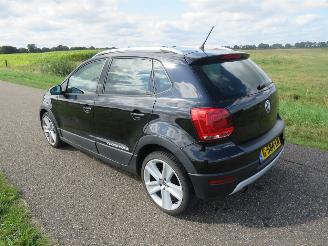 Volkswagen Polo 1.4-16V 86pk Cross Trekhaak | Airco | Cruise | Mistlampen | Stoelverwarming picture 8