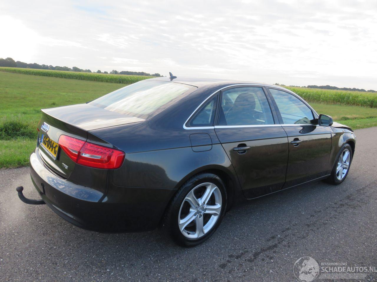 Audi A4 LIMOUSINE 1.8 TFSi 170pk Sedan 170.000 nap Navigatie Clima