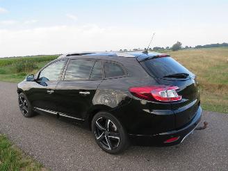 Vaurioauto  passenger cars Renault Mégane 1.5 DCi GT Line 125pk Parkeerschade Instappen en rijden 2013/4