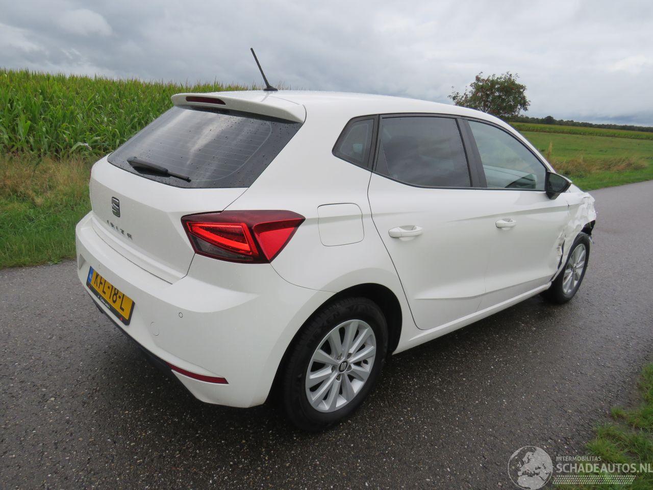 Seat Ibiza 1.0 TSi Euro 6 5Drs Style Business 2018  Airco Navigatie Nieuwstaat Stoelverwarming