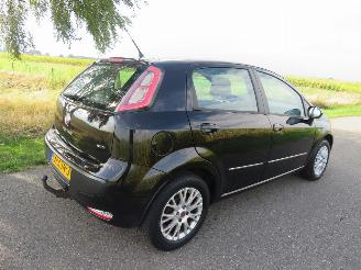 damaged passenger cars Fiat Punto Evo 1.4  Dynamic 78pk 5drs Airco Clima 5drs 2010/9