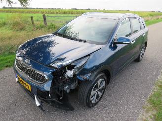 Kia Niro 1.6 GDI Aut  102.000km nap  Hybride Elektrisch  Furst Edition benzine Camera Navigatie  Leer picture 11