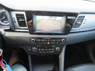 Kia Niro 1.6 GDI Aut  102.000km nap  Hybride Elektrisch  Furst Edition benzine Camera Navigatie  Leer picture 26
