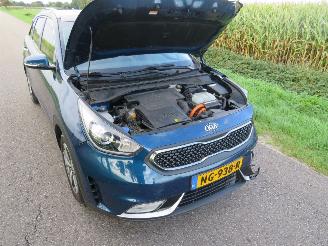 Kia Niro 1.6 GDI Aut  102.000km nap  Hybride Elektrisch  Furst Edition benzine Camera Navigatie  Leer picture 18