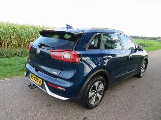 Kia Niro 1.6 GDI Aut  102.000km nap  Hybride Elektrisch  Furst Edition benzine Camera Navigatie  Leer picture 24