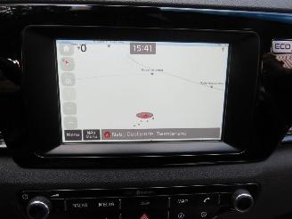 Kia Niro 1.6 GDI Aut  102.000km nap  Hybride Elektrisch  Furst Edition benzine Camera Navigatie  Leer picture 19