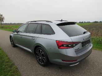 Unfallwagen Skoda Superb 1.5 TSi Act Sportline Business 150pk Aut 2020 Vol Optie Schuifdak alcantara leer 2020/9