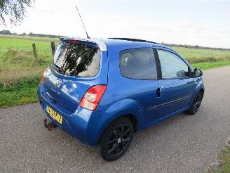 Renault Twingo 1.2 Dynamique Schuifdak  topstaat schadevrij picture 18