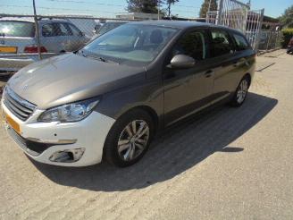 škoda osobní automobily Peugeot 308 308 SW 1.6 BlueHDI B. L. Ex 2014/6