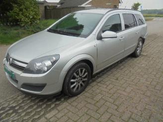 Schadeauto Opel Astra Astra Wagon 1.9 CDTi Business 2007/1