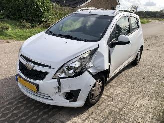 damaged passenger cars Chevrolet Spark 1.0 16v bi-fuel 2012/6