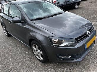 Unfallwagen Volkswagen Polo  2014/8
