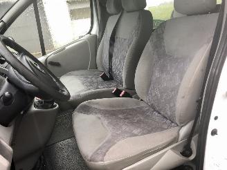 Opel Vivaro Vivaro Combi 1.9 CDTI L1H1 picture 11