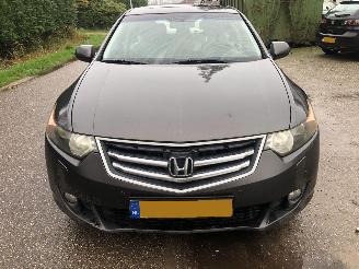 Honda Accord accord 2.2 i dtec executive diesel picture 3