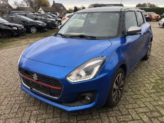 Schadeauto Suzuki Swift Swift 1.0 Stijl Smart Hybrid 2018/8