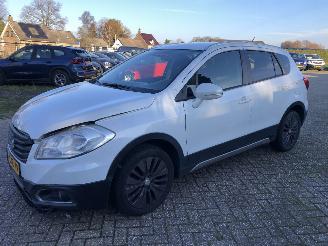 krockskadad bil auto Suzuki SX4 SX4 S-Cross 1.6 Exclusive 2013/12