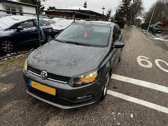 uszkodzony samochody osobowe Volkswagen Polo 1.4 tdi 2016/5