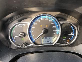Toyota Yaris TOYOTA YARIS HYBRID picture 17