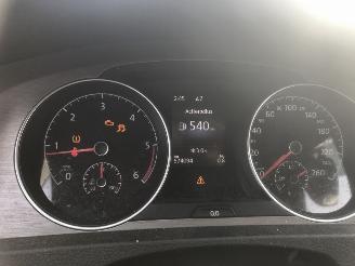 Volkswagen Golf Golf 1.6 TDI Highline BlueMotion picture 10