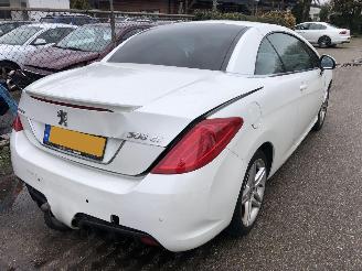 Peugeot 308 308 CC 1.6 THP Noir & Blanc picture 5