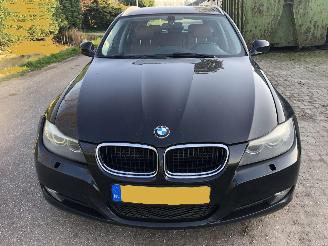 Avarii autoturisme BMW 3-serie 3-serie Touring 318i Luxury Line 2011/12