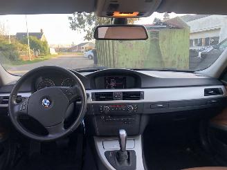 BMW 3-serie 3-serie Touring 318i Luxury Line picture 15