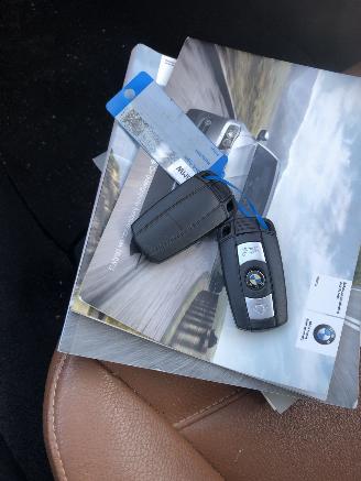 BMW 3-serie 3-serie Touring 318i Luxury Line picture 11