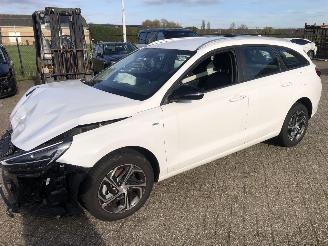 Hyundai I-30 i30 Wagon 1.0 T-GDi MHEV Comfort Smart picture 4