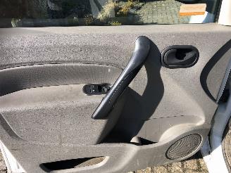 Renault Kangoo 1.5 DCi  expres maxi tech picture 10