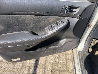 Toyota Avensis Avensis Wagon 2.0 VVTi Linea Luna picture 13