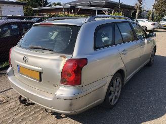 Toyota Avensis Avensis Wagon 2.0 VVTi Linea Luna picture 5