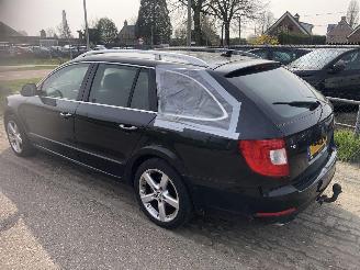Skoda Superb 2.0 TDi combi  ambition picture 5