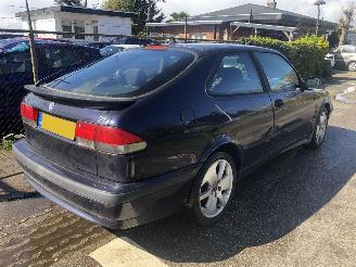 Saab 9-3 9-3 Coupé 2.0 t picture 5