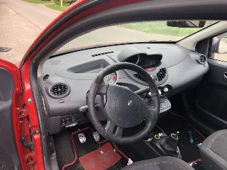 Renault Twingo Twingo 1.6 16V RS search picture 19